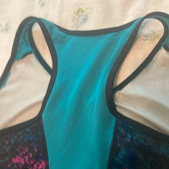 Champion tank - Picture 11 of 14